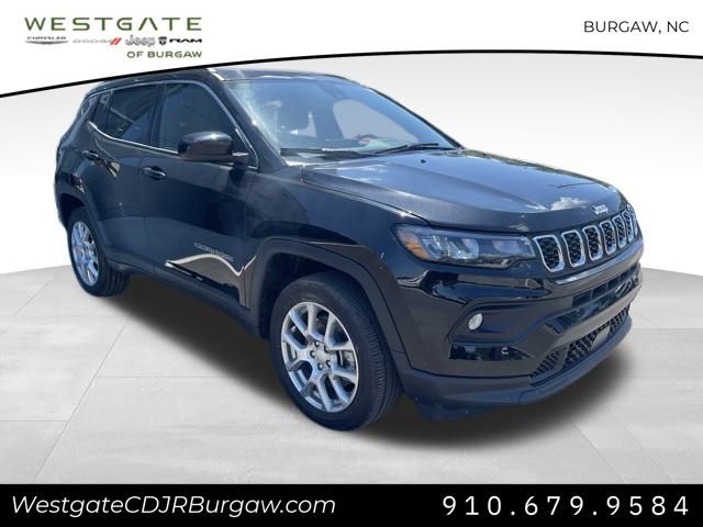 2024 Jeep Compass Latitude Lux