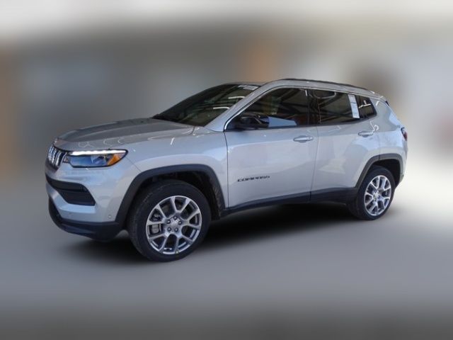 2024 Jeep Compass Latitude Lux