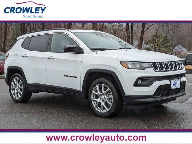 2024 Jeep Compass Latitude Lux