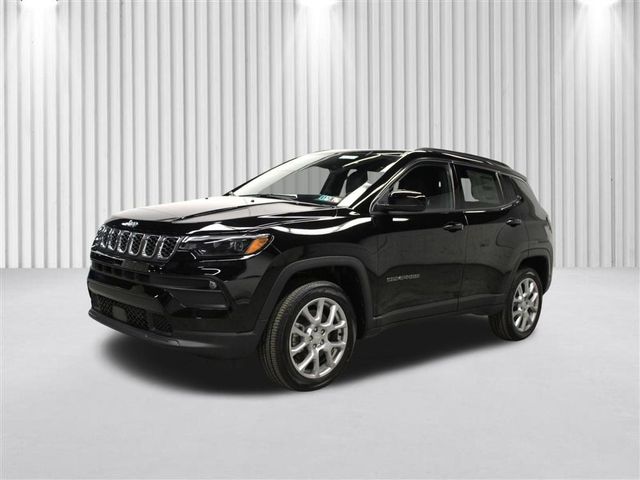 2024 Jeep Compass Latitude Lux