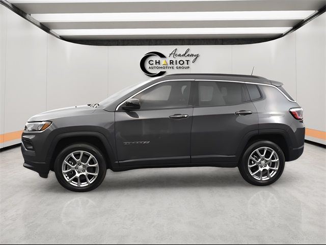 2024 Jeep Compass Latitude Lux