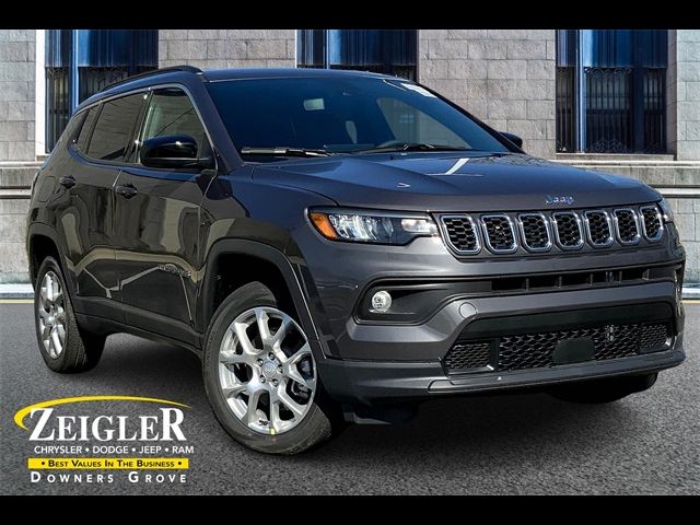 2024 Jeep Compass Latitude Lux