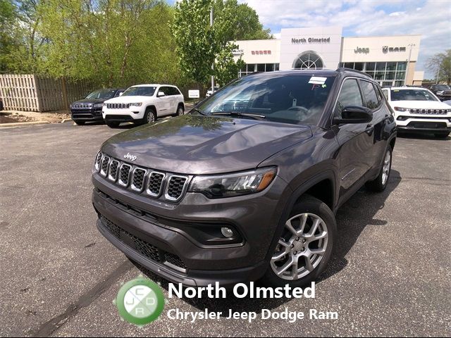 2024 Jeep Compass Latitude Lux