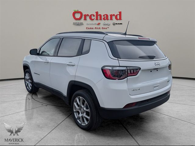 2024 Jeep Compass Latitude Lux