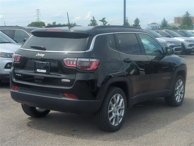 2024 Jeep Compass Latitude Lux