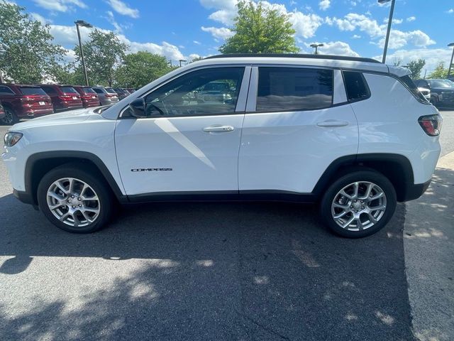 2024 Jeep Compass Latitude Lux