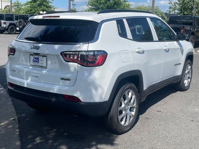 2024 Jeep Compass Latitude Lux