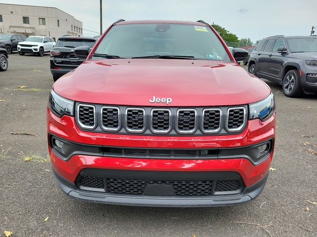 2024 Jeep Compass Latitude Lux