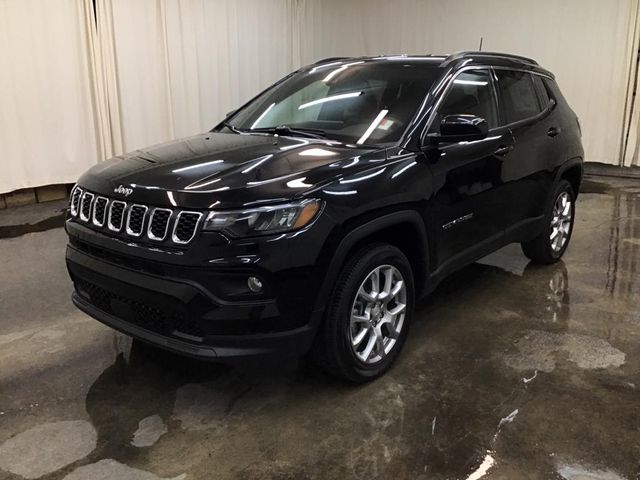 2024 Jeep Compass Latitude Lux