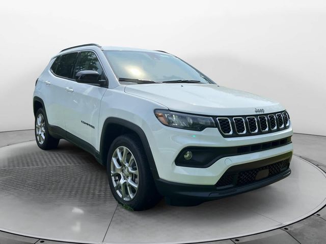 2024 Jeep Compass Latitude Lux