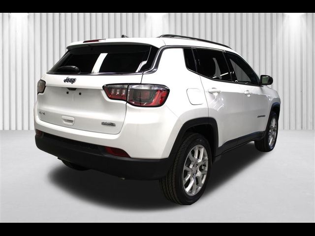 2024 Jeep Compass Latitude Lux