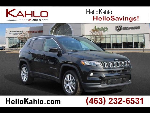 2024 Jeep Compass Latitude Lux