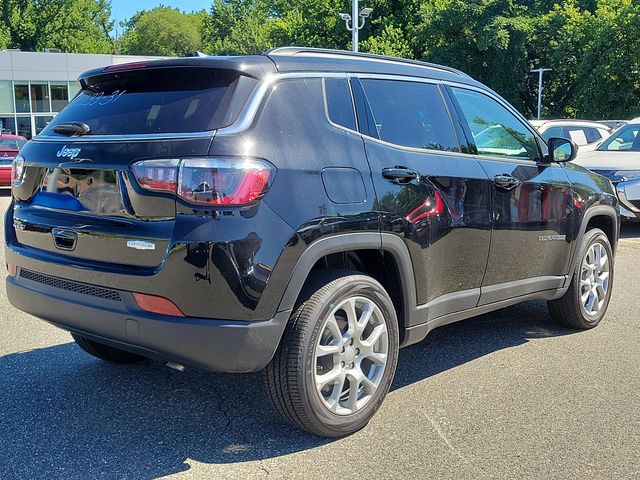 2024 Jeep Compass Latitude Lux