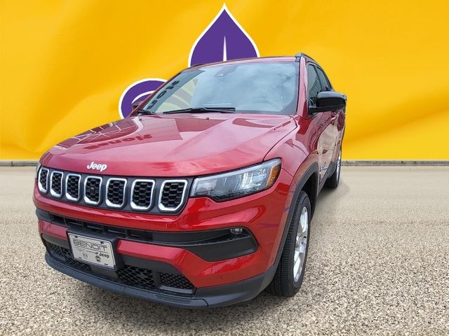 2024 Jeep Compass Latitude Lux