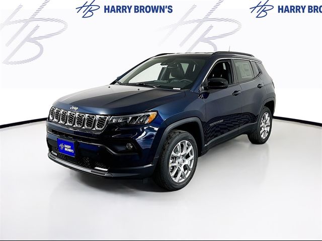 2024 Jeep Compass Latitude Lux