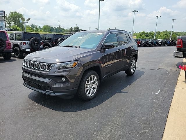 2024 Jeep Compass Latitude Lux