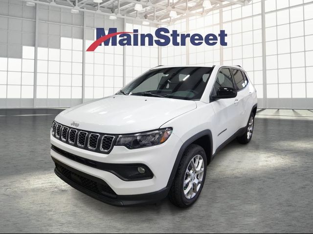 2024 Jeep Compass Latitude Lux