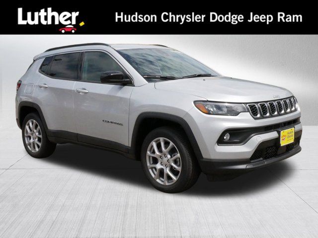 2024 Jeep Compass Latitude Lux