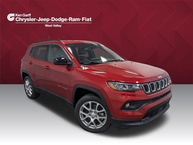 2024 Jeep Compass Latitude Lux