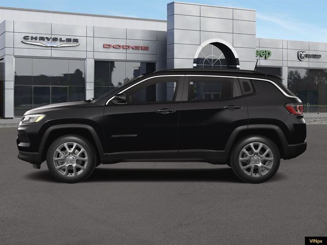 2024 Jeep Compass Latitude Lux