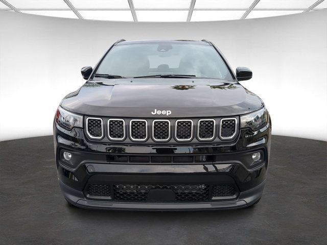 2024 Jeep Compass Latitude Lux