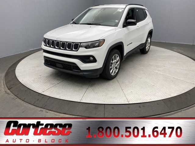 2024 Jeep Compass Latitude Lux