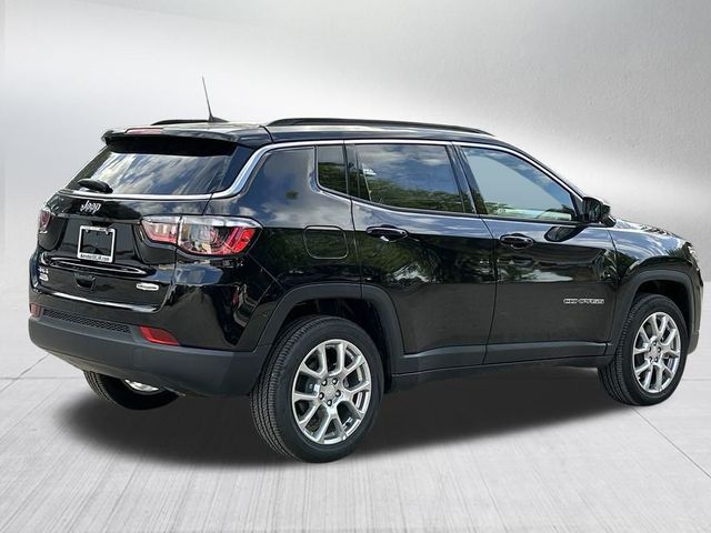 2024 Jeep Compass Latitude Lux