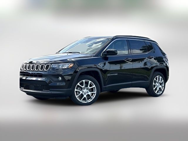 2024 Jeep Compass Latitude Lux