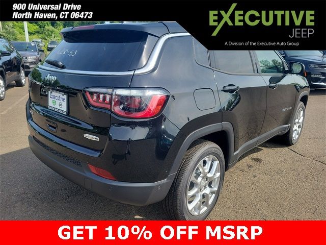 2024 Jeep Compass Latitude Lux