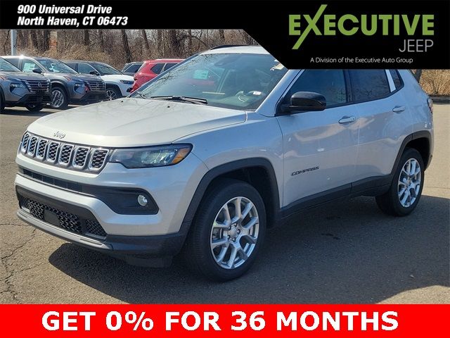 2024 Jeep Compass Latitude Lux