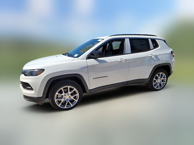 2024 Jeep Compass Latitude Lux