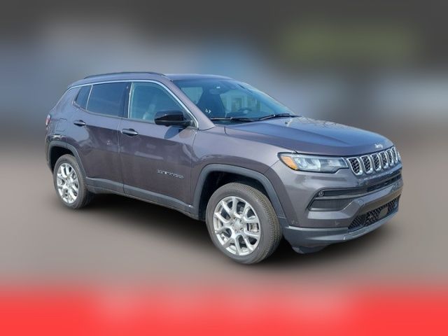 2024 Jeep Compass Latitude Lux