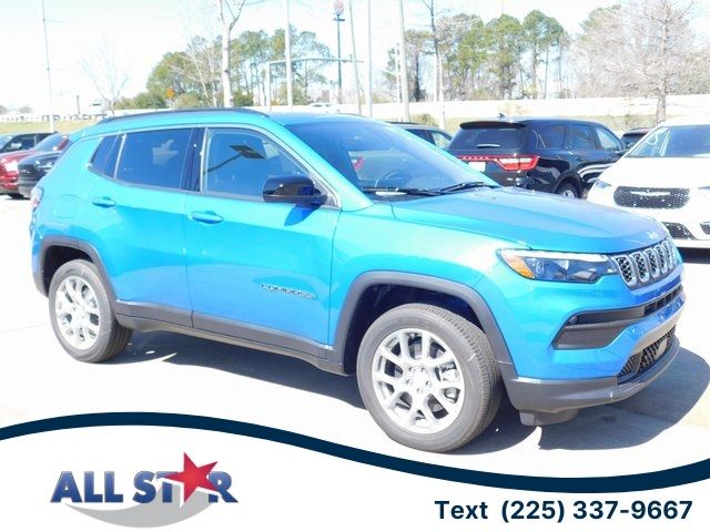 2024 Jeep Compass Latitude Lux