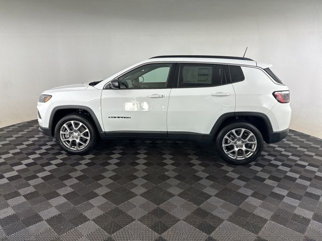 2024 Jeep Compass Latitude Lux