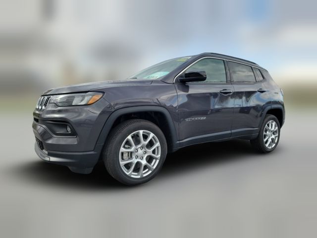 2024 Jeep Compass Latitude Lux