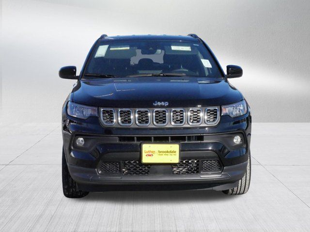 2024 Jeep Compass Latitude Lux