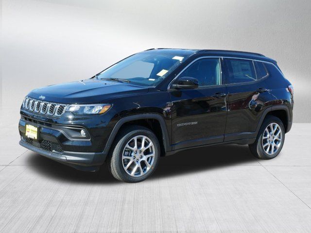 2024 Jeep Compass Latitude Lux