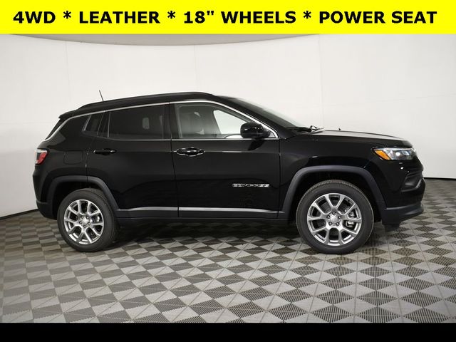 2024 Jeep Compass Latitude Lux