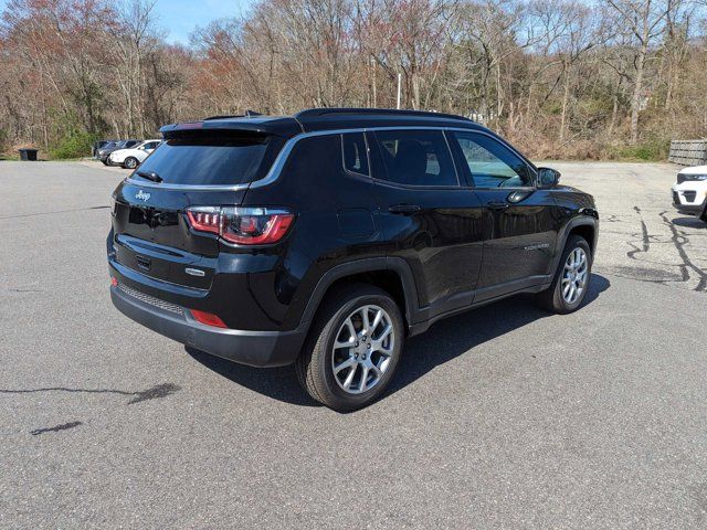 2024 Jeep Compass Latitude Lux