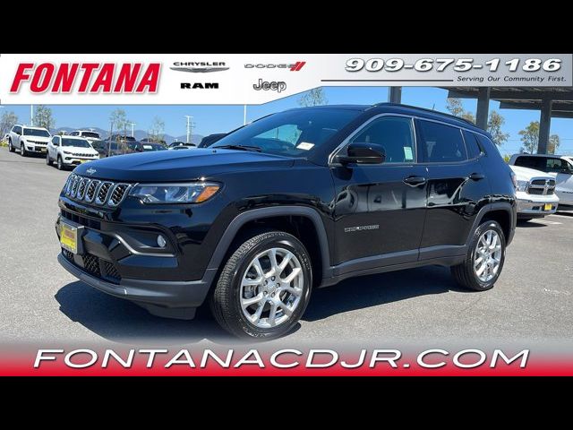 2024 Jeep Compass Latitude Lux