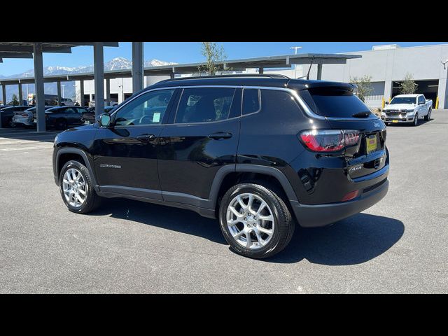 2024 Jeep Compass Latitude Lux