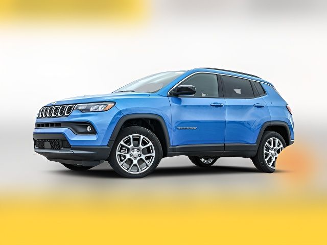 2024 Jeep Compass Latitude Lux