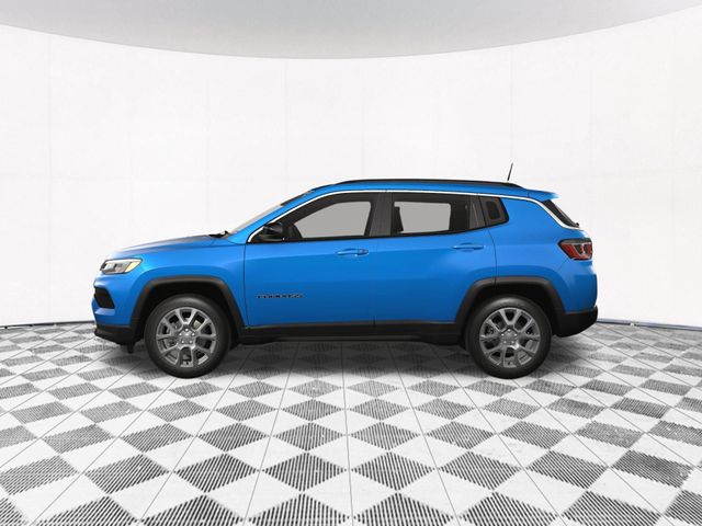 2024 Jeep Compass Latitude Lux