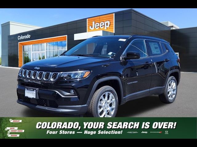 2024 Jeep Compass Latitude Lux