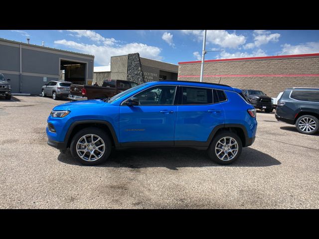 2024 Jeep Compass Latitude Lux