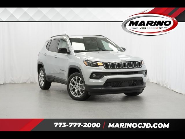 2024 Jeep Compass Latitude Lux