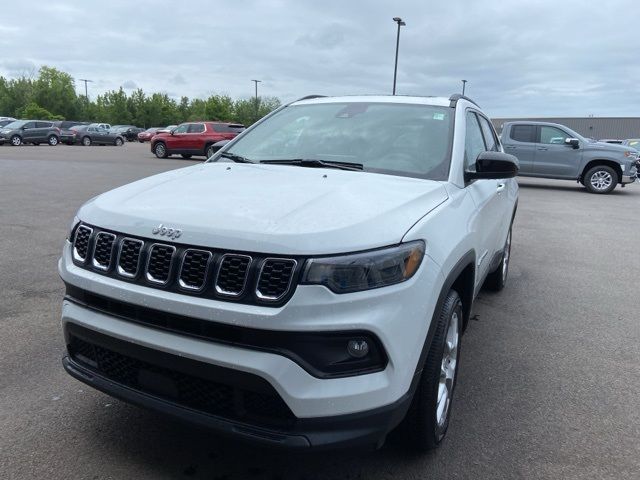 2024 Jeep Compass Latitude Lux