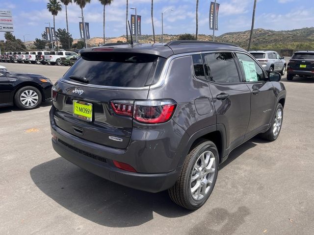 2024 Jeep Compass Latitude Lux