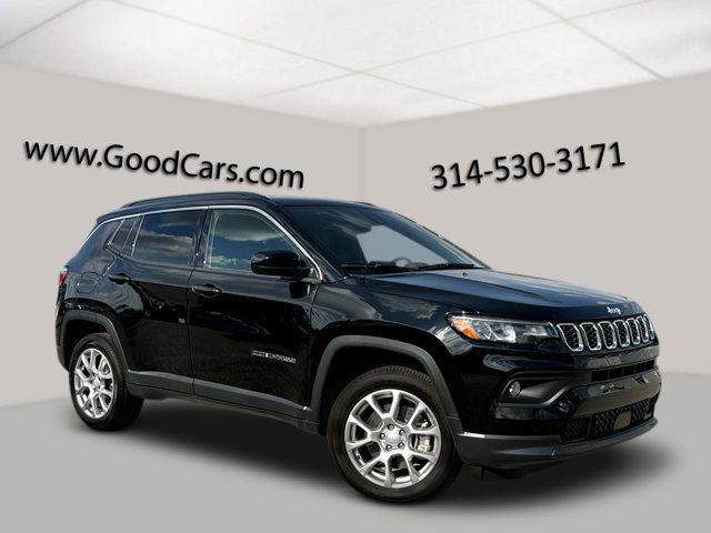 2024 Jeep Compass Latitude Lux