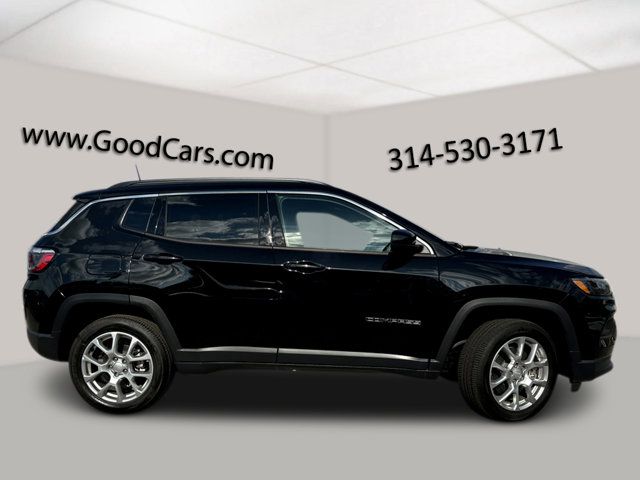 2024 Jeep Compass Latitude Lux